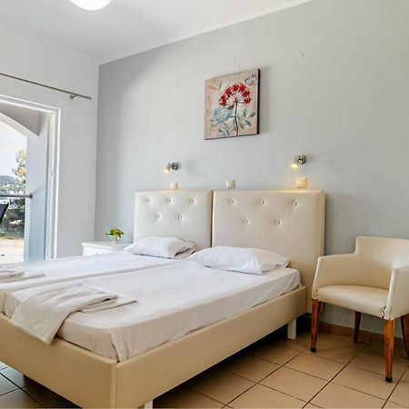 Porto Marina Aparthotel 고우비아 외부 사진