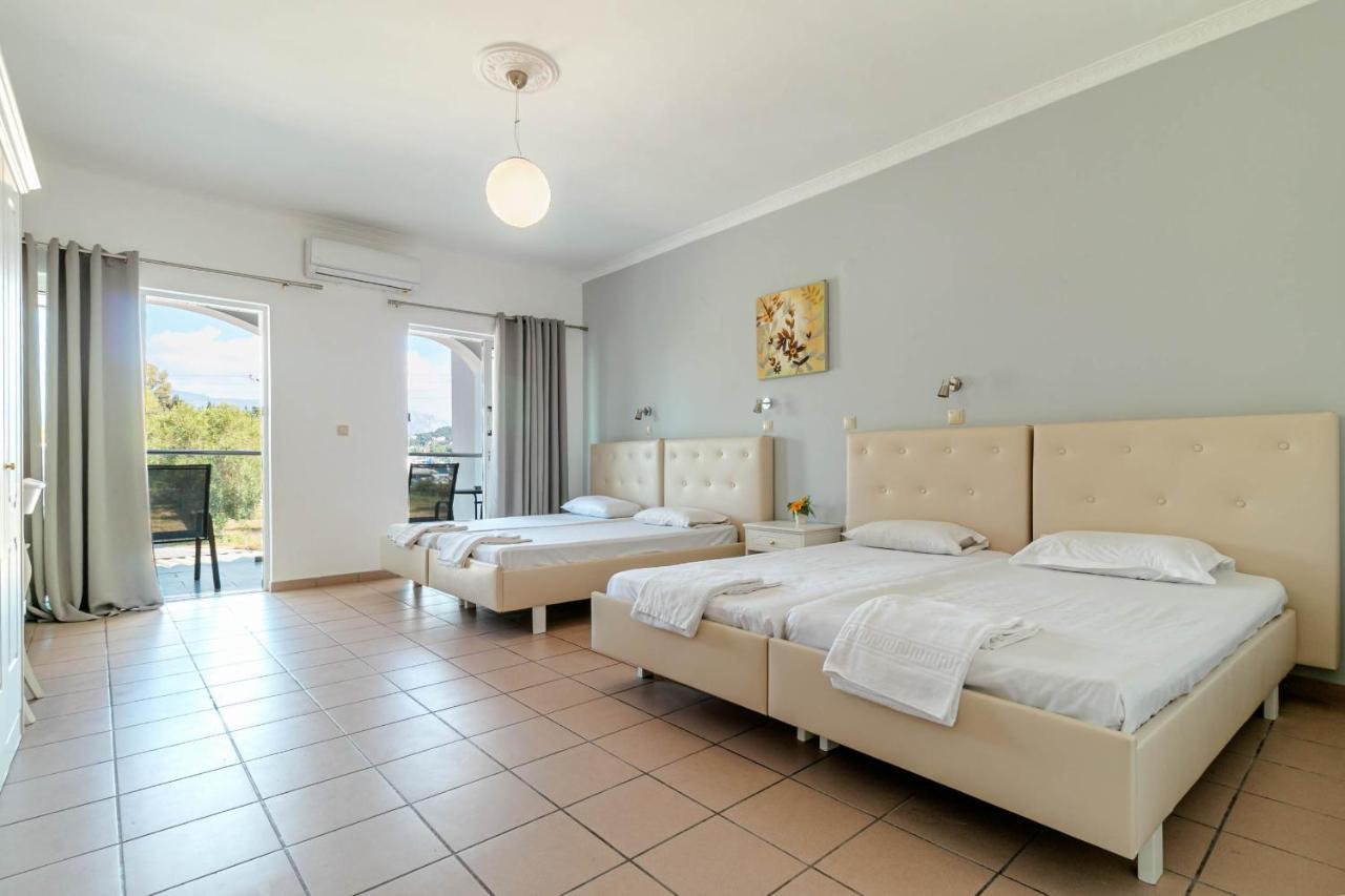 Porto Marina Aparthotel 고우비아 외부 사진