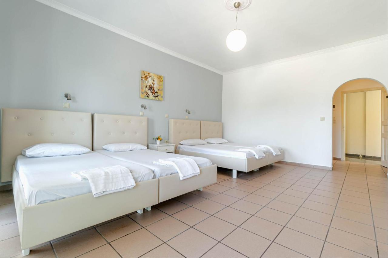 Porto Marina Aparthotel 고우비아 외부 사진