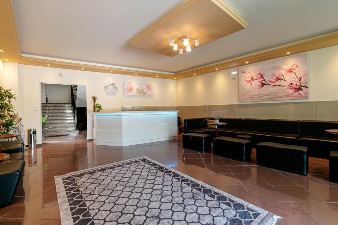 Porto Marina Aparthotel 고우비아 외부 사진